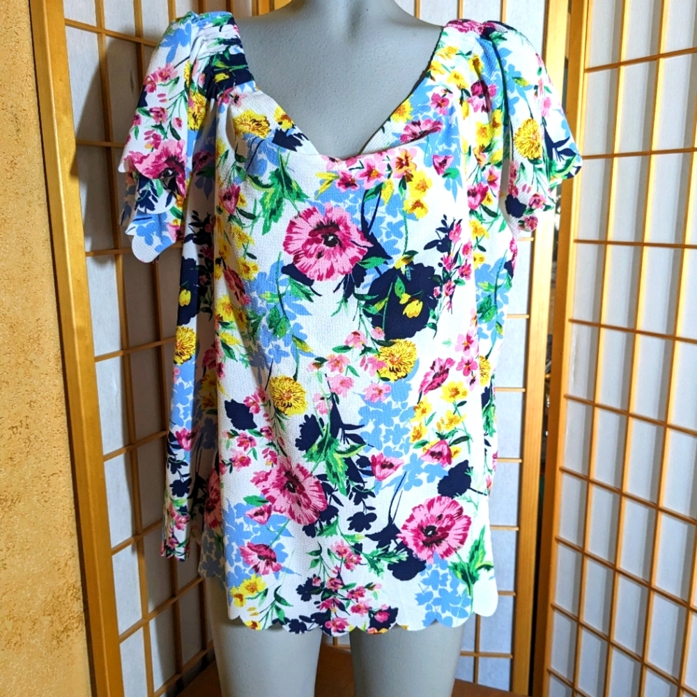 🆕 ELLE, floral print top, on/ off shoulder, sz XL, NEW with tags.